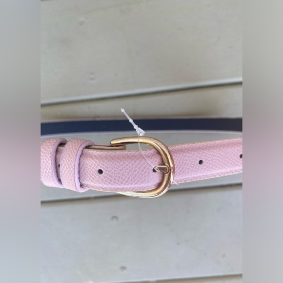 NWOT Light pink 3/4” width vegan belt with gold buckle, Size: S/M - Picture 3 of 6